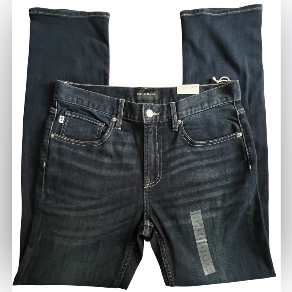 Free Assembly Men’s Mid Rise Slim Air Denim Jeans, NWT, 32x32 Slim